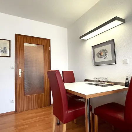 Apartment Kaiserallee, 200 *